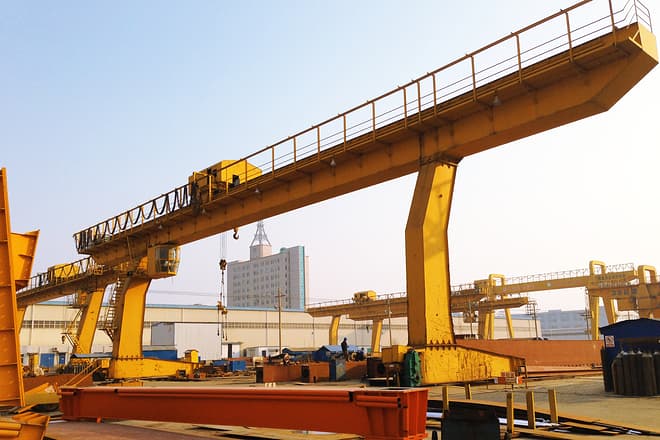 L型吊鉤門式起重機